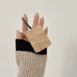 Fluorescent Wrinkle Airpods Case