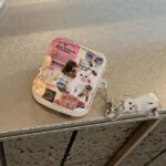 Newspaper Illustration Cat Pendant Case