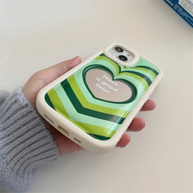 Green Heart Mirror Case - Image 2