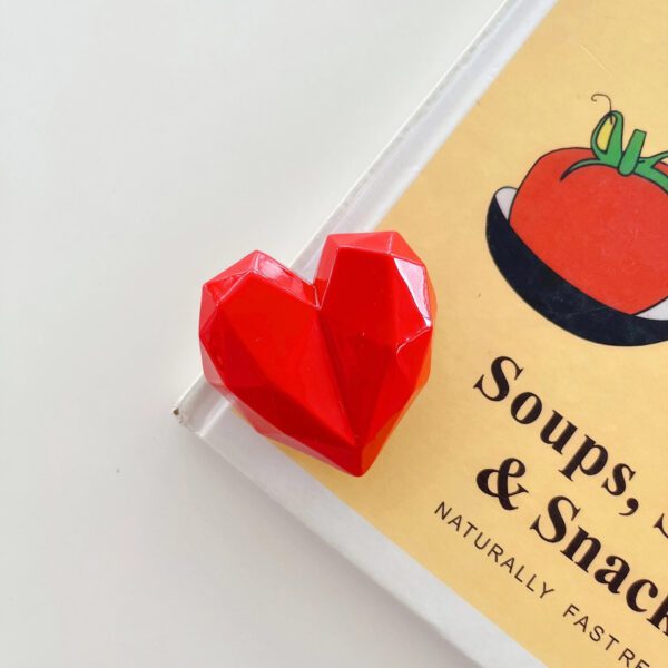 Geomatric Heart Pop Socket