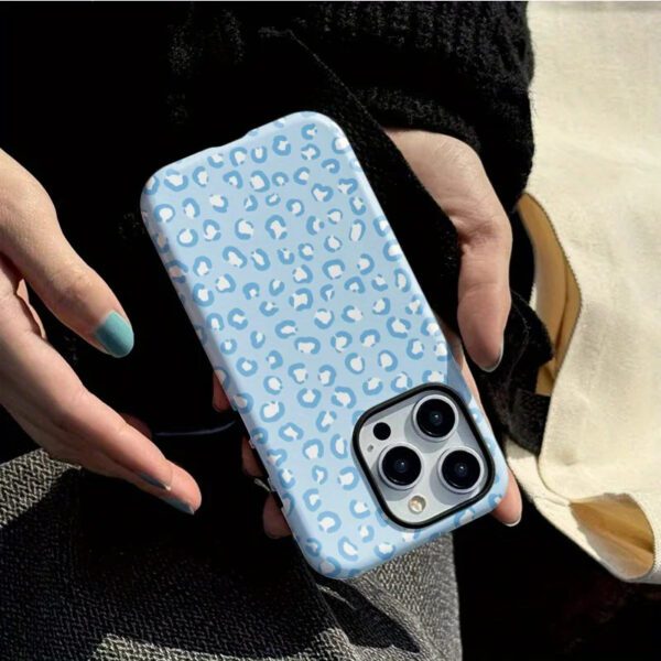 Blue Leopard Case - Image 4