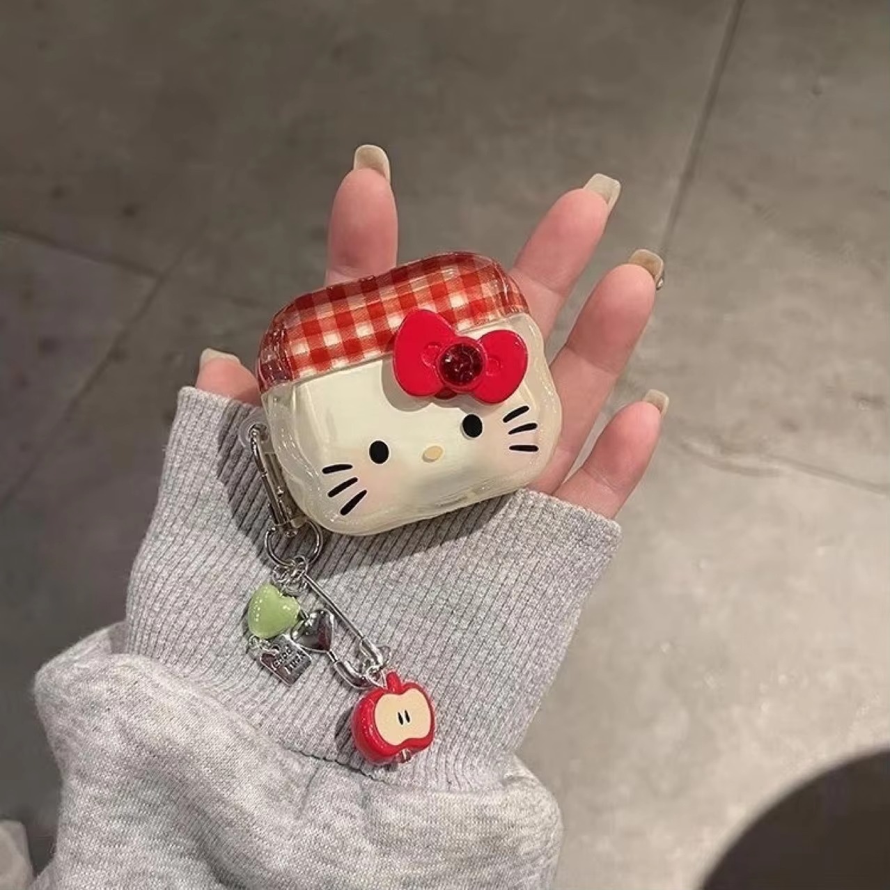 Kitty Apple Bow Protective Case