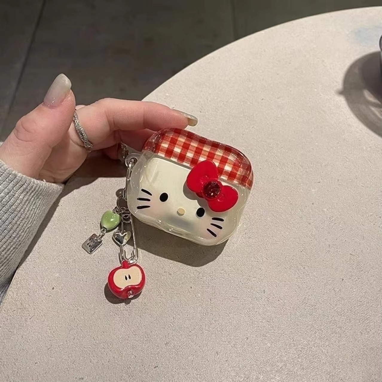 Kitty Apple Bow Protective Case - Image 2