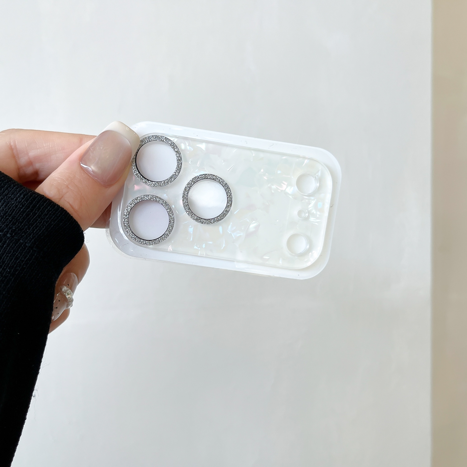 Luna Pearl Camera Lens Protector - Image 3